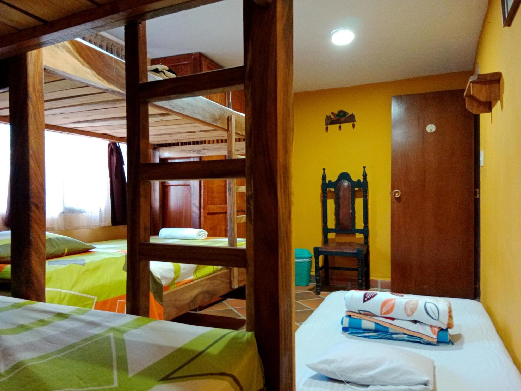 Vista Hermosa Eco Hostal Кармен-де-Вибораль Номер фото